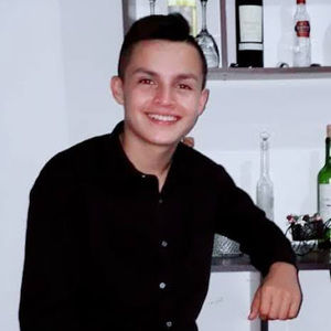 Meet your Posher, Brayan andres